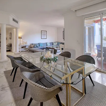Ref 1482 - Back Croisette - For Rent 戛纳